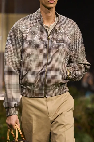 Look 51